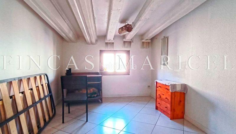 Foto b8b27d94-c2f6-4e35-981f-b74759560d50. Pis a Raval Barcelona