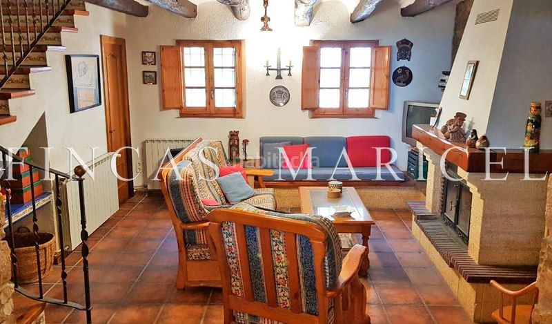 Foto e95925d1-3431-48fa-a509-be49433c5330. Masia amb calefacció a Pontons