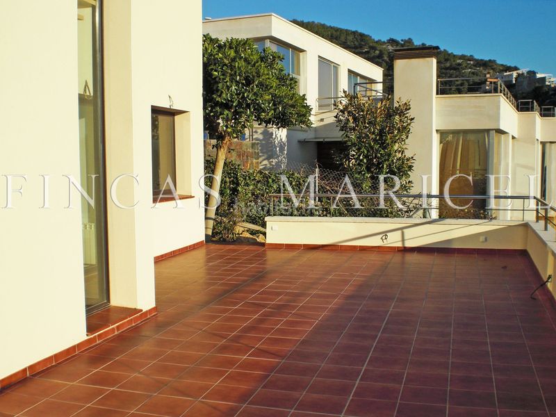 Foto 9b00de8e-248c-4fd0-bf85-624a626f66de. Casa amb calefacció piscina a Levantina - Montgavina - Quintmar Sitges