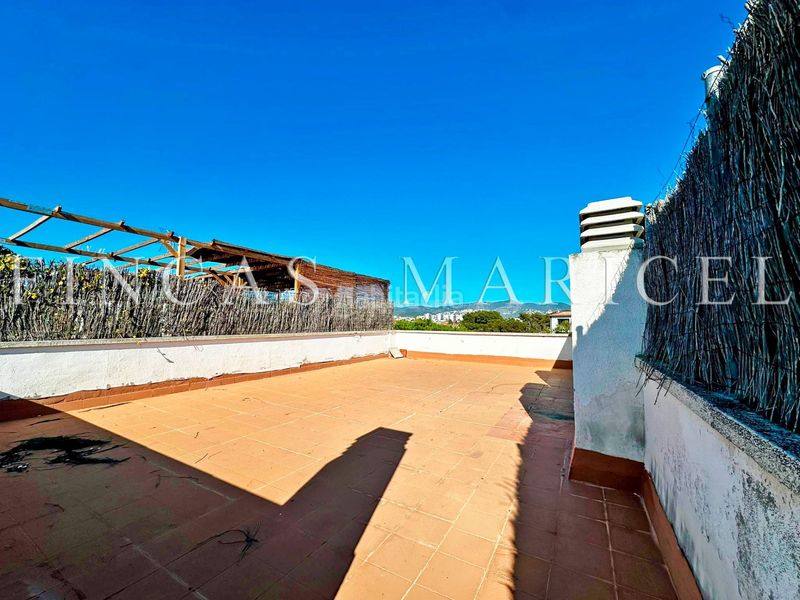 Foto 44fb2f1e-0f89-4c12-9975-344dc0c8dcbe. Àtic amb calefacció piscina a Can Girona - Terramar - Vinyet Sitges