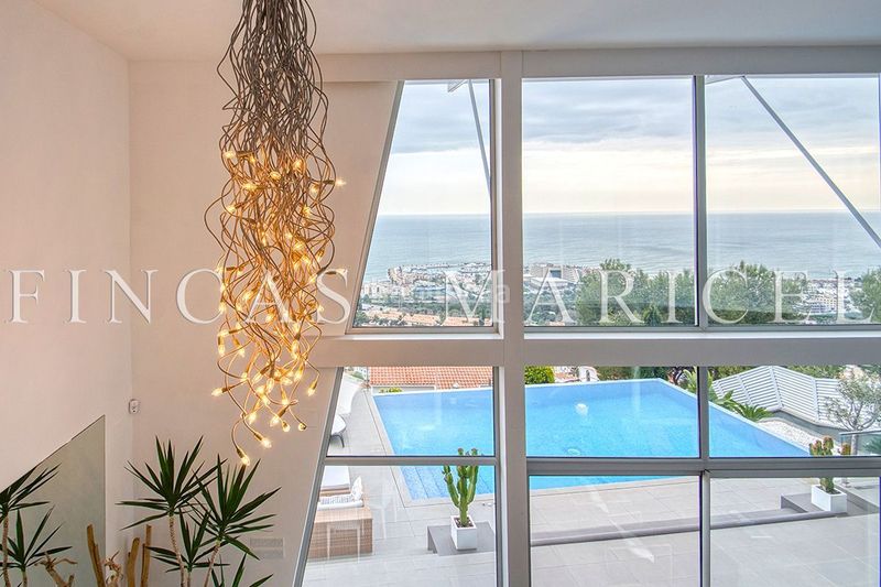 Foto 3b00180c-6d99-446c-b5d9-c8fb42b1acd8. Casa amb calefacció piscina a Levantina - Montgavina - Quintmar Sitges