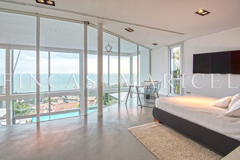 Foto cdf9bd3e-a5e7-45d6-9937-593d61ecf1d1. Casa amb calefacció piscina a Levantina - Montgavina - Quintmar Sitges