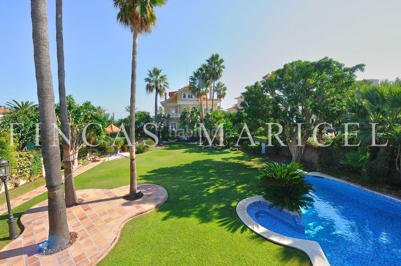 Foto fab5e8ed-88aa-42f5-936f-374d5a10b6c5. Xalet amb piscina a Can Girona - Terramar - Vinyet Sitges