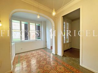 Rent Office space in Centre. Oficinas en alquiler, 1er piso en el centro de sitges