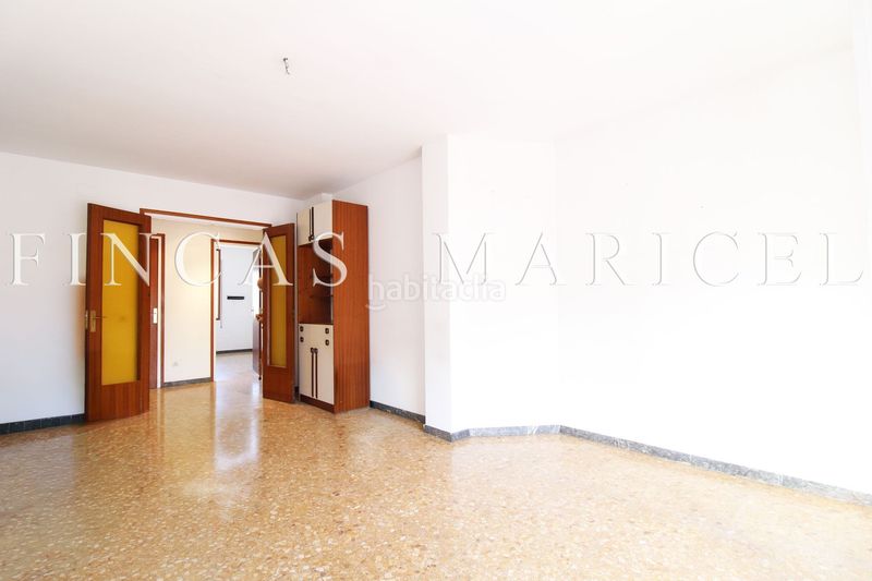 Foto 9ab987a1-a875-49db-ac41-02b259462d0d. Pis a Els Molins - Pins Vens Sitges
