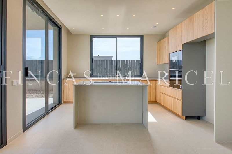 Foto 139cba72-9c87-48e0-a0bf-7837a5a453f1. Casa amb calefacció piscina a La Plana Sitges