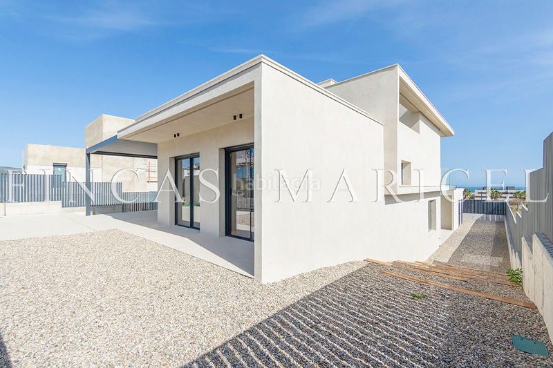 Foto 1f93e66c-dbbd-408a-8e2b-891be230fc7d. Casa amb calefacció aparcament piscina a La Plana Sitges