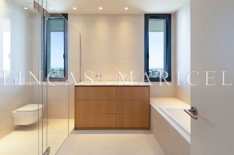 Foto b53a6a02-028e-4d7e-9172-47ba0cfb38e1. Casa amb calefacció aparcament piscina a La Plana Sitges