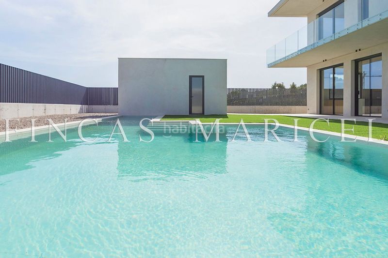 Foto b6d65ab8-2204-43fd-af17-45a480c48100. Casa amb calefacció aparcament piscina a La Plana Sitges