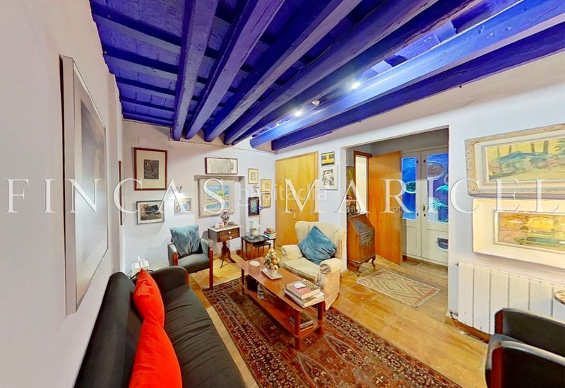 Foto a5fd7d53-b9bd-4872-b6be-ea7bdf9bcba4. Casa amb calefacció a Centre Sitges