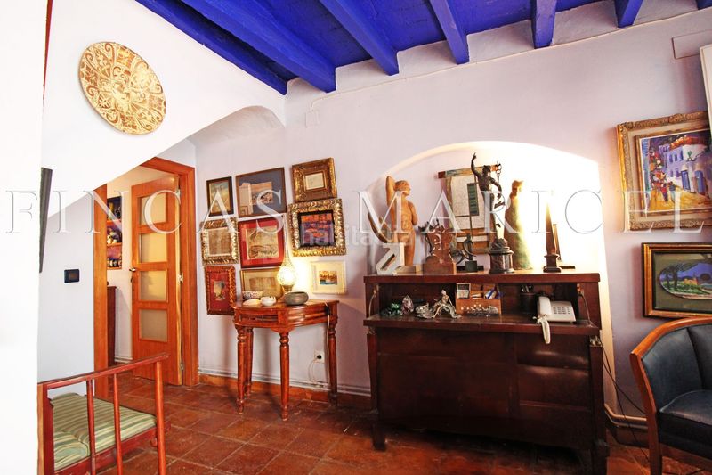 Foto fee98bca-403b-4969-a174-27818e48323f. Casa amb calefacció a Centre Sitges