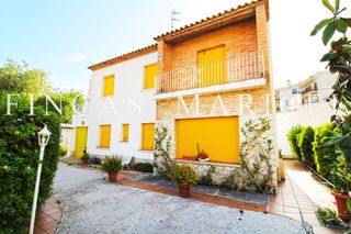 Maison à Centre. Chalet a reformar en el centro de sitges