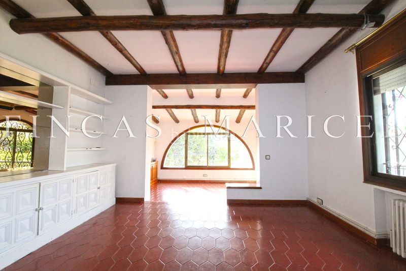 Foto 0a74e3bb-7854-4be1-b045-2d8e6bc369c2. Casa amb calefacció piscina a Vallpineda-Santa Bàrbara Sitges