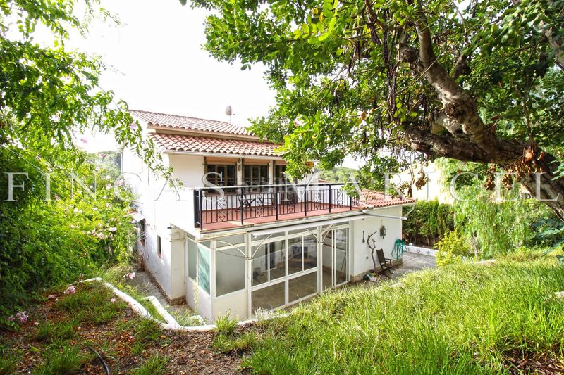 Foto 2391b267-d9d6-4ee8-b3ad-4c34b3dccdd6. Casa amb calefacció piscina a Vallpineda-Santa Bàrbara Sitges