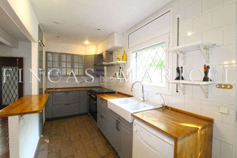 Foto cb78c596-18a1-4355-b7aa-d7881146fb9b. Casa amb calefacció piscina a Vallpineda-Santa Bàrbara Sitges