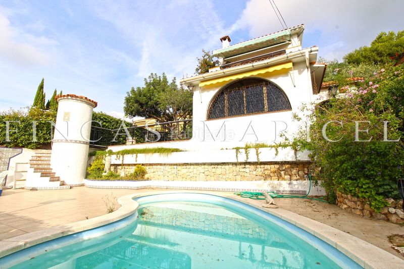 Foto f15c4cb9-a8b0-406d-a2ab-7c48b9027119. Casa amb calefacció piscina a Vallpineda-Santa Bàrbara Sitges
