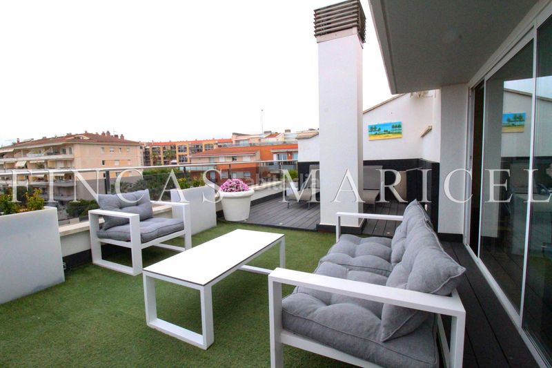 Foto 52766a73-0ca9-463a-b776-f2e7d6188b16. Àtic amb calefacció piscina a Can Pei Sitges