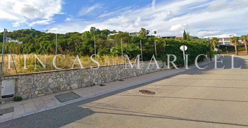 Foto c4f8eff7-0e5f-4255-a5bb-329f0aed4013. Terreny residencial a Can Girona - Terramar - Vinyet Sitges