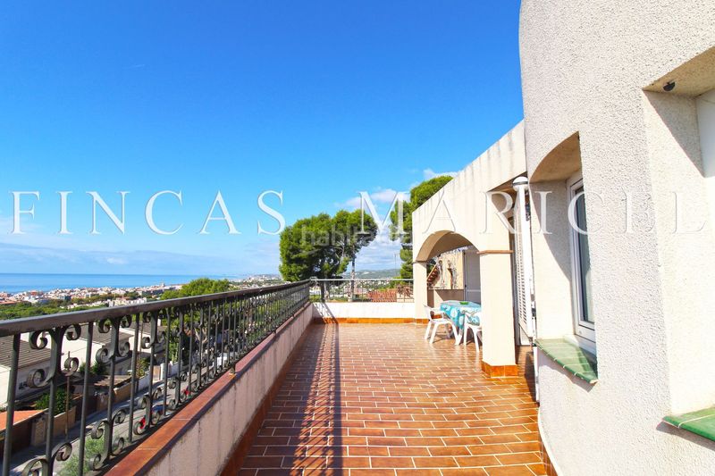Foto 867c2ff3-1ff9-4835-ae09-96c89f5198ce. Casa amb aparcament a Bellamar Calafell
