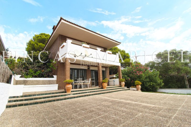 Foto 79fb4cbe-00bd-4a0c-ab0a-f547c0069071. Casa amb aparcament a Bellamar Calafell