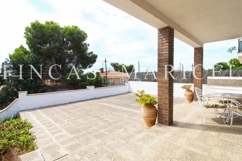 Foto 81685d7b-b215-4b2d-a9d5-83a4a383bdcb. Casa amb aparcament a Bellamar Calafell
