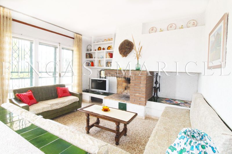 Foto dac4345f-3a28-4055-8882-e05d359bd87a. Casa amb aparcament a Bellamar Calafell