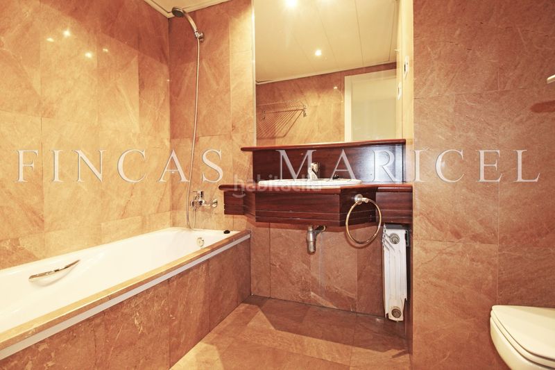 Foto 19956b3f-8058-40a5-a7e5-0c3a6223c809. Rent duplex with pool in Can Girona - Terramar - Vinyet Sitges