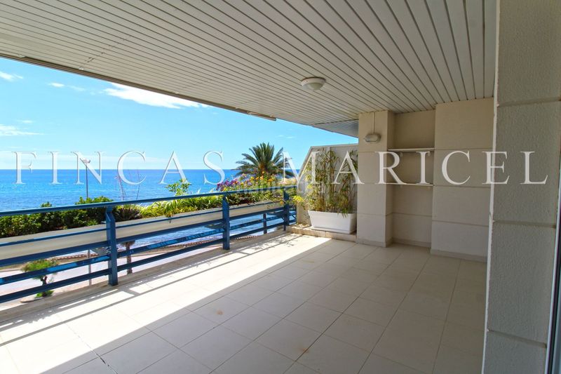 Foto 24970597-063e-4606-8f98-59213fa7f3c1. Rent duplex with pool in Can Girona - Terramar - Vinyet Sitges