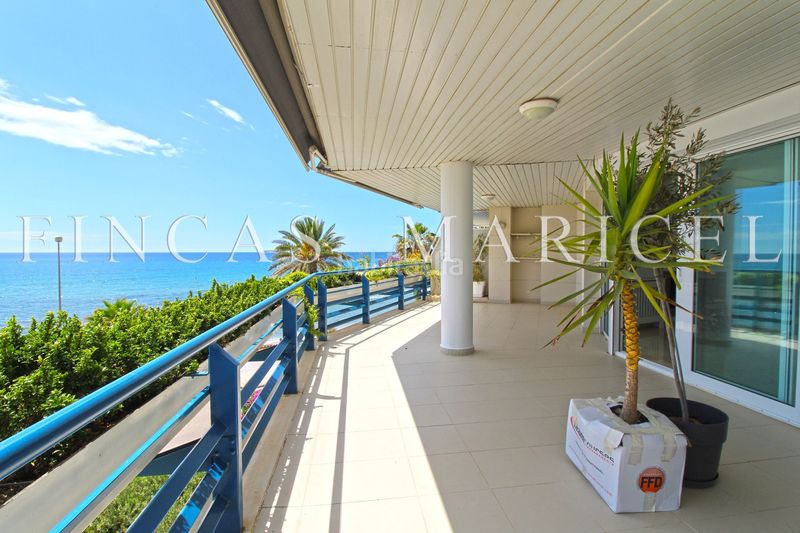 Foto b8739be8-55e0-439b-a29d-21545f37b35f. Rent duplex with pool in Can Girona - Terramar - Vinyet Sitges