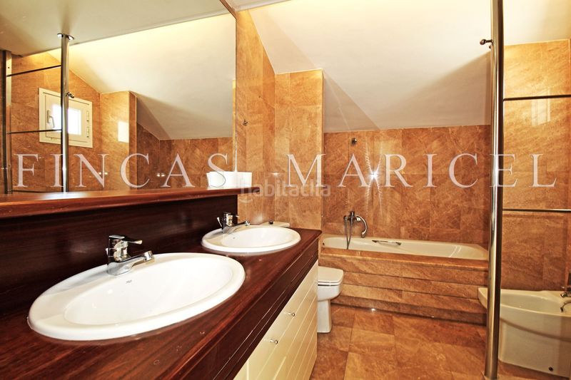 Foto f193ec37-ecef-4ea3-99a6-0500cf60ada9. Rent duplex with pool in Can Girona - Terramar - Vinyet Sitges