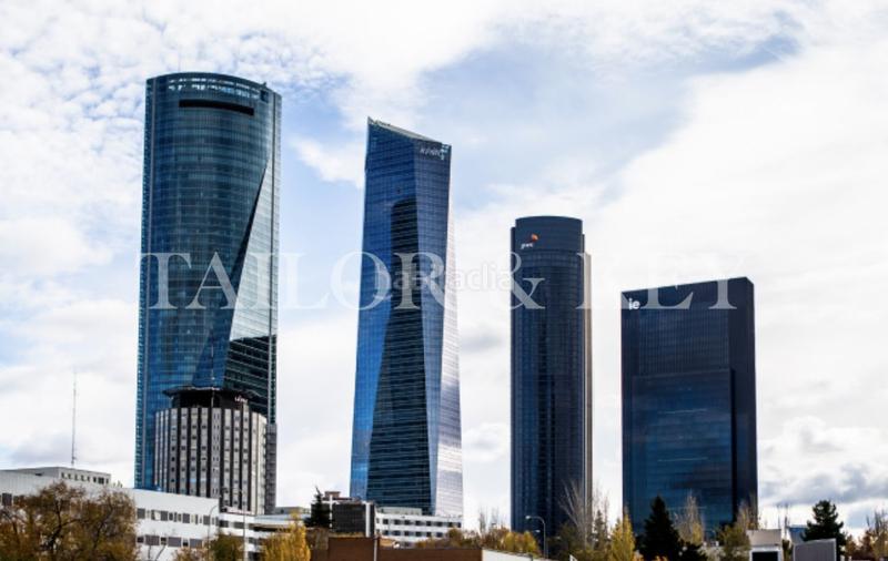 Foto 965eee8b-1dd2-4c09-ad6b-2bff656b627a. Miete büro mit heizung in La Paz Madrid