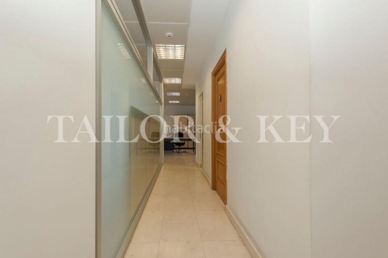 Foto 0e77f57e-059b-4f2a-b563-3f8486c14840. Büro in El Viso Madrid