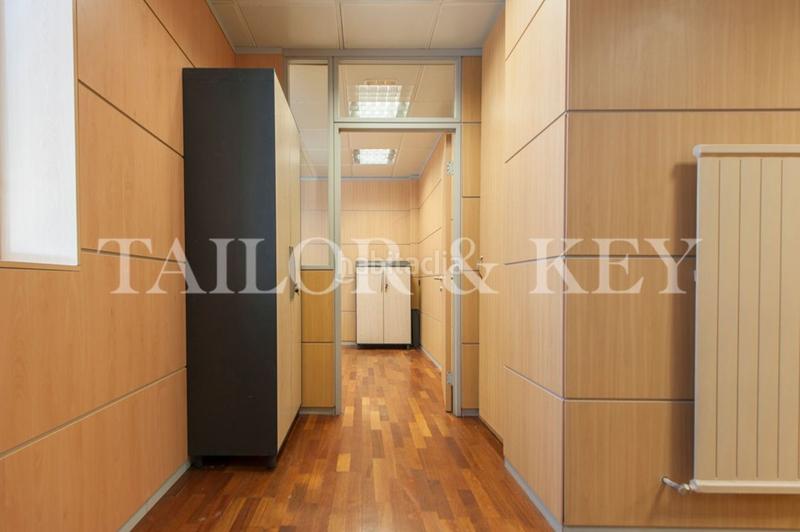 Foto 1e0d5e75-03a4-406a-81da-78911e4def05. Büro in El Viso Madrid