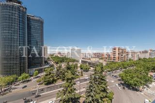 Büro in Avenida de Concha Espina