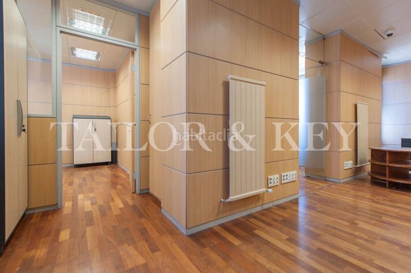 Foto fd9f0878-69ce-480b-9ce9-5c93c8368672. Büro in El Viso Madrid