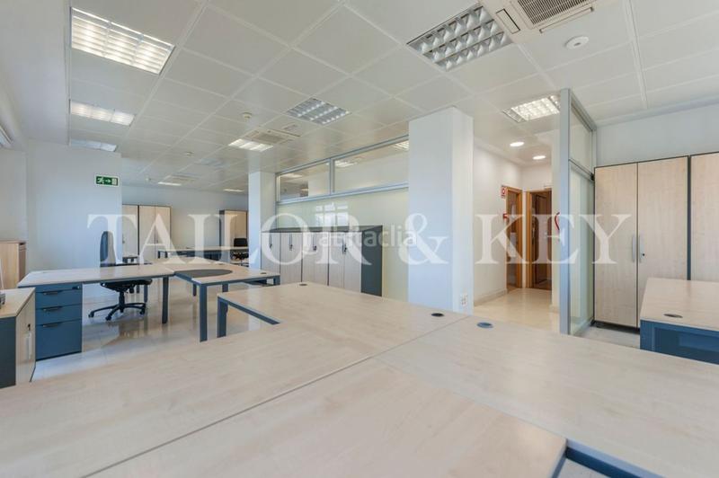 Foto 169a0c6a-d099-492d-9adc-38a9069c385c. Office space in El Viso Madrid
