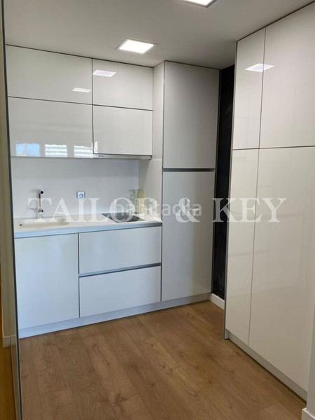 Foto 2238b259-1a34-4258-b16c-09ce8b4f93f1. Alquiler ático en Universidad-Malasaña Madrid