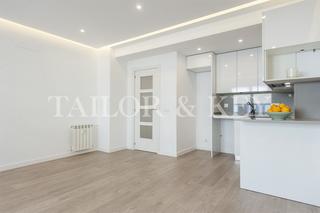 Miete Etagenwohnung  Calle de hilarión eslava