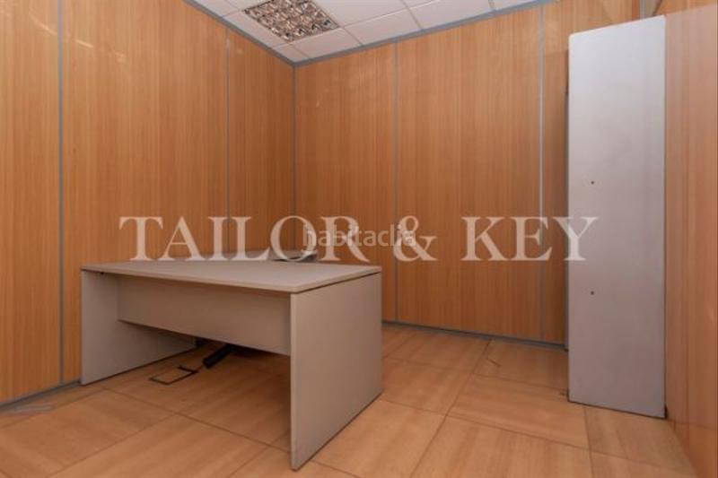 Foto 3a362fb2-fc9b-4c83-b7cf-cae38dd16b7d. Business premise in San Isidro Getafe