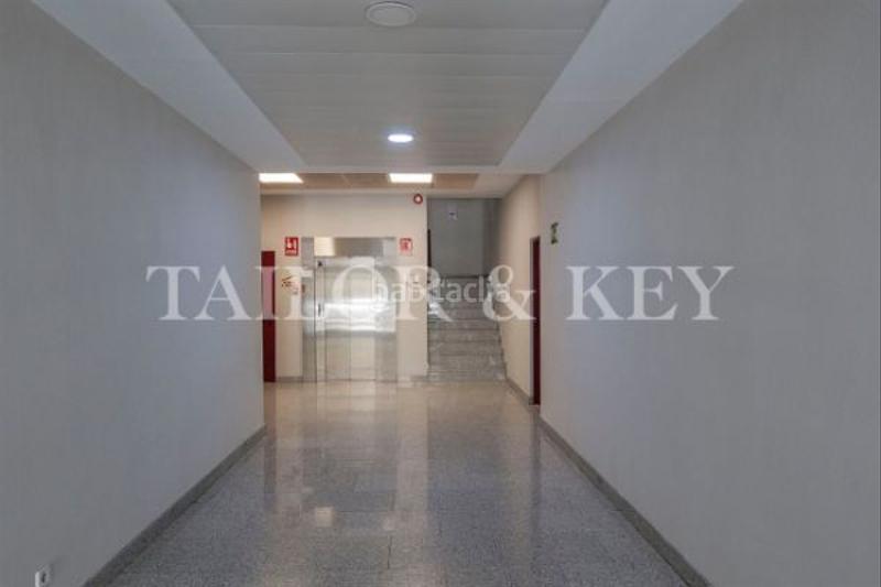 Foto e50e6899-603e-4f2c-9ed7-5a42244535e8. Business premise in San Isidro Getafe