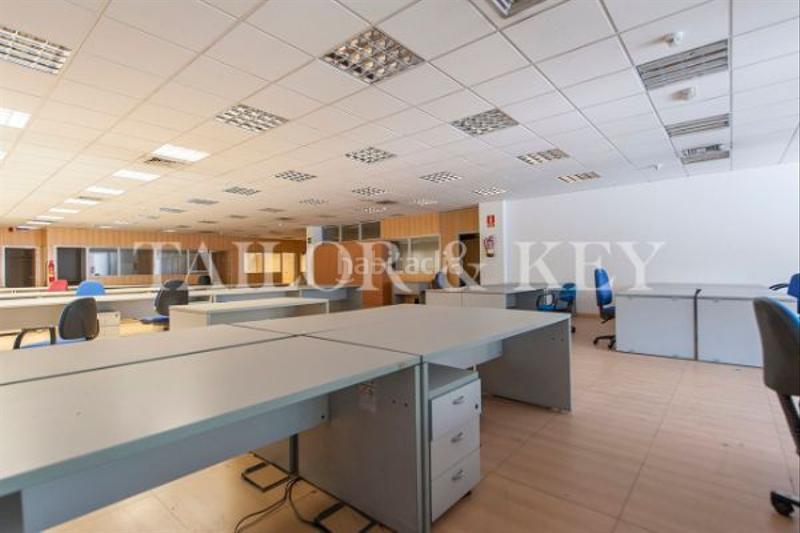 Foto 3ff24d8e-b453-44cd-85a4-4e1983467f0d. Local commercial dans San Isidro Getafe