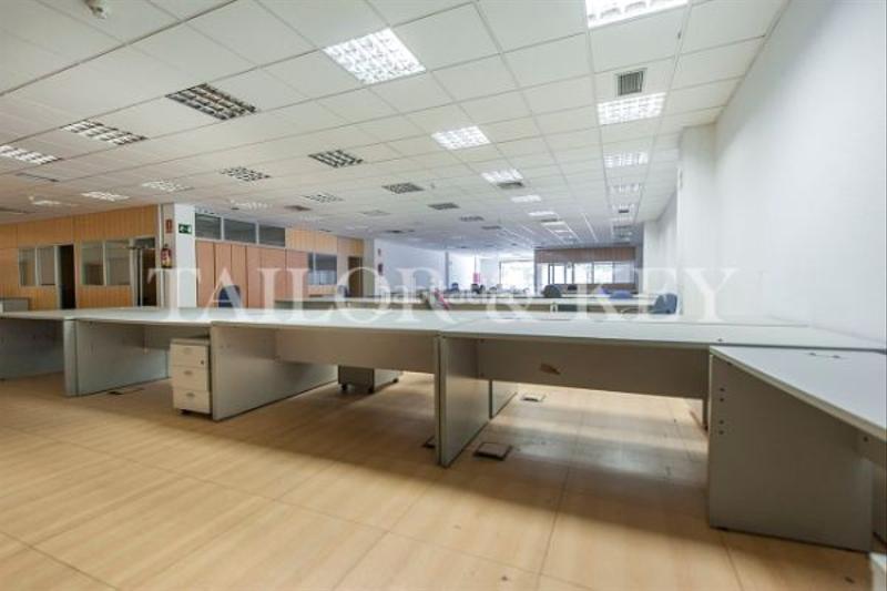 Foto a51aea04-b90d-487b-8458-57d1246a5bda. Local commercial dans San Isidro Getafe