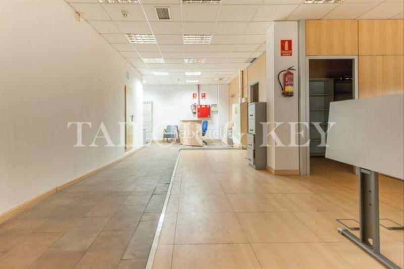 Foto 17ab8981-66d0-46b2-8399-d36bb8a0e3a4. Locale commerciale in San Isidro Getafe