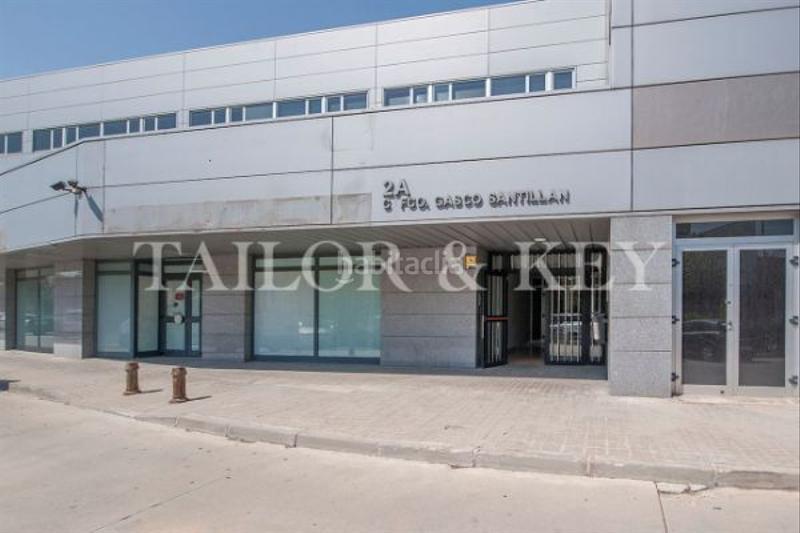 Foto affb7707-30c7-42f1-b29f-79b40af7411b. Locale commerciale in San Isidro Getafe