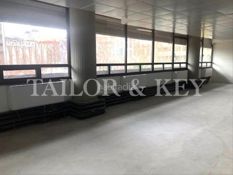 Foto 780fb969-7565-4434-ac3d-9dc52a3fb7ee. Location bureau dans Recoletos Madrid