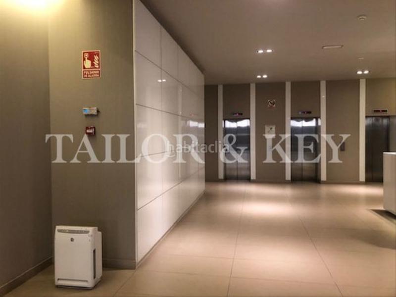 Foto ba3ee84e-3042-4595-9d28-96fed86564a1. Rent office space in Recoletos Madrid