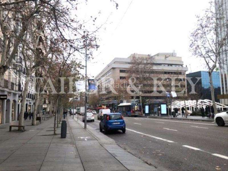 Foto f945dcfd-e30c-46e1-84af-c31f7c7e29c2. Lloguer oficina a Recoletos Madrid