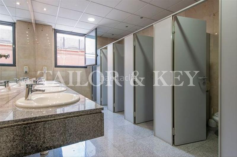 Foto d0a99951-d437-4b1a-af28-d1833751842f. Affitto ufficio con riscaldamento in Buena Vista Madrid