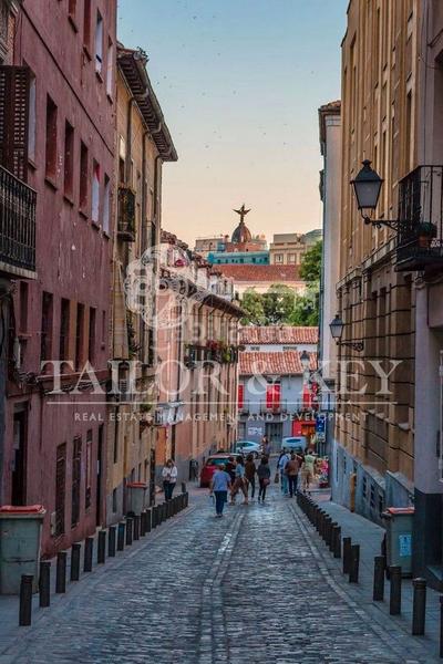 Foto 5b545a25-93e4-459f-a438-d93dd3c438c8. Local commercial avec chauffage dans Universidad-Malasaña Madrid