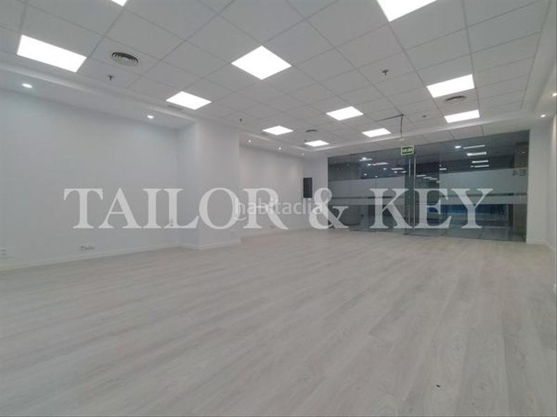 Foto 974f1a3a-93aa-4bdb-b8b3-94cdc3ba3e0a. Miete büro mit heizung in Castillejos-Cuzco Madrid